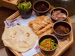 -唐山宴百姓府邸院落中餐