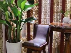 -汤臣海派理疗公馆