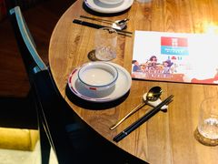 -蜜桃餐厅·江浙融合菜(荟聚购物中心店)