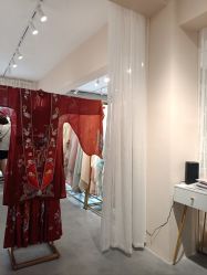-一揽芳华汉服旗袍体验馆(拙政园店)