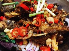 干锅黄骨鱼-谭姐邻里厨房(翠微店)