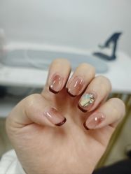 -尤米一站式美甲美睫