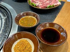 -阿山卓·野生菌火锅·纳西火塘烤肉