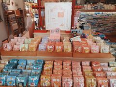 零售区-猫的天空之城概念书店(景德镇陶溪川店)