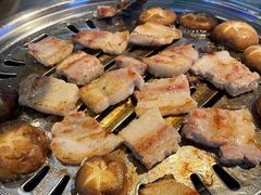 -哈哈碳都·牛肋条无限自助烤肉(台江万达店)