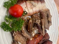 -老乡村美食农庄