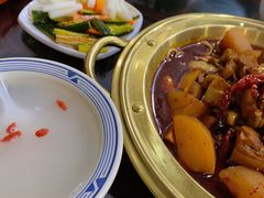 -牛一嘴·兰州牛肉面·大盘鸡(财富中心店)