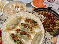 -品海楼·大连海胆锅贴馆(东港店)