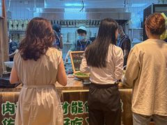 -云阿蛮云南生烫牛肉米线(奉贤路店)