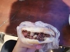 -老西关黄老太牛肉烧饼