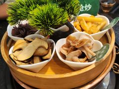 -一善菌·云南菌汤·云南菜(银泰城店)