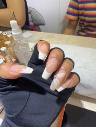 -瞧·享轻奢美甲美睫