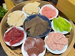 -麻辣英雄重庆火锅(二城广场店)
