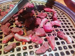 -唯成•韩国炭火烤肉 유성고기