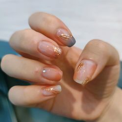 -阿噶西美甲美睫