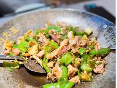 -费大厨辣椒炒肉(黄兴中心广场店)