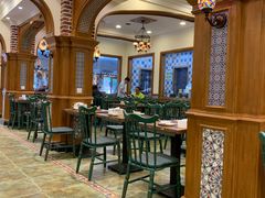 大堂-清真·玛丽亚新疆菜主题餐厅(浙江中路店)