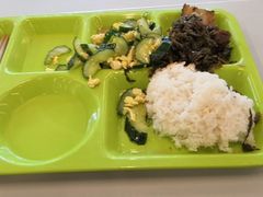 -同济大学本部学苑饮食广场