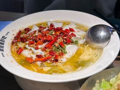 -酸渡·老坛酸菜鱼·现炒下饭菜(港惠新天地店)