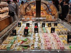 零售区-罗森尼娜(解放西路店)