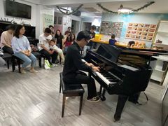 -梅纳·钢琴声乐架子鼓Mena Music(双井店)