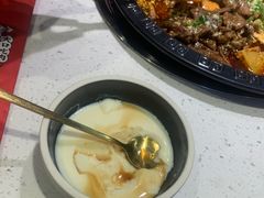 -江湖小牛·水煮牛排火锅(欧亚新生活购物广场店)