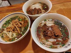 -矮子粉店1985·长沙米粉(湘春路店)