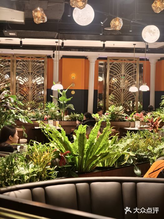 半秋山西餐厅(巴南万达广场店)图片