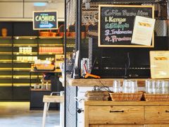 -Common Table · Brunch & Coffee