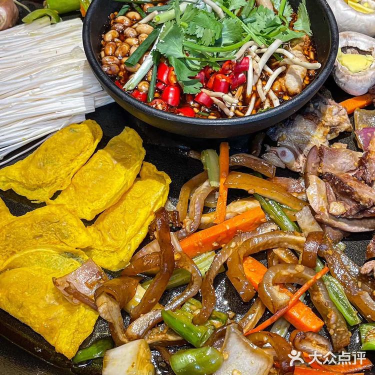 刚开业三天,下午三点去都没地方坐了……