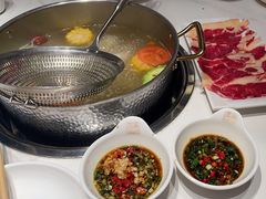 -犇鼎牛潮汕牛肉火锅(新辰里学清路店)