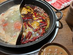 -萍姐火锅·公路夜市(武汉首店)