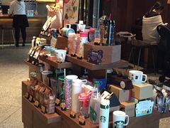 零售区-星巴克臻选(天津鲁能中心一店)
