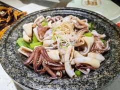 油泼本地笔管鱼-船歌·鱼水饺青岛菜(金狮广场店)