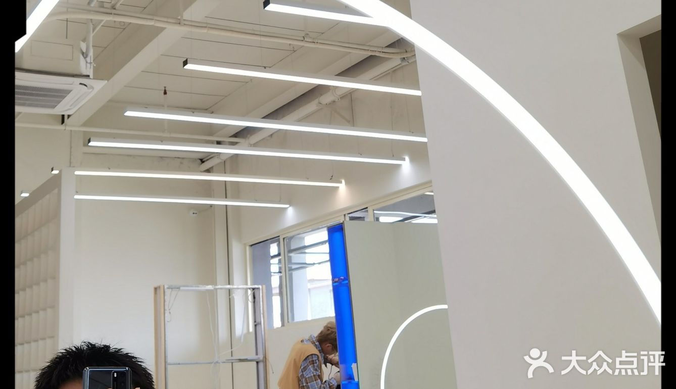 可惜是男士就无缘了，还想着增高到180！