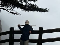 -黄山光明顶山庄