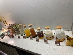 -桔子酒店(南京新街口张府园地铁站店)