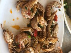 -红月湾海鲜饭店•沙滩海景(双月湾店)