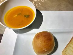 餐前面包-觀芷隐轩
