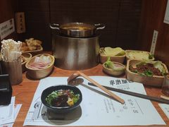 -独食火锅·半米屋台(直营总店)