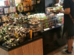 -皇冠幸福里动物奶油生日蛋糕(万达店)