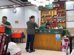 -湖南人家湘菜馆(镇江路店)