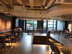 -星巴克(杭州湖滨银泰E区店)