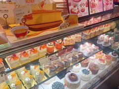 -CARINO BAKERY&CAFE(人广来福士店)