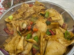 -江城燕子大排档(江汉路步行街店)