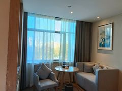 -半岛星际酒店(义乌国际商贸城店)