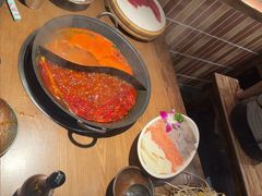 -巴卤社老火锅(财富店)
