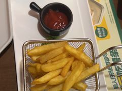 -豪客来牛排(空港华联店)