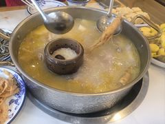 -朴小妹人参鸡汤火锅(长白山万达店)