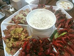 咸蛋黄焗龙虾-龙巢盱眙龙虾·牛蛙·烧烤宵夜(八卦岭店)